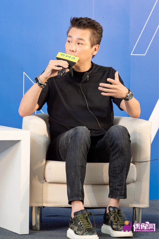 陶喆出席金曲国际论坛 畅谈新人培植