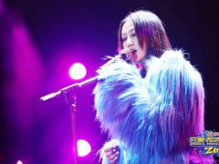 许巍陈粒降落“像素世界” 齐鲁热波音乐节人气开唱