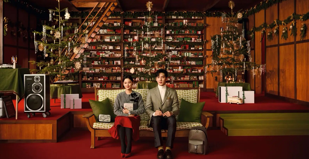 万宝龙呈献2025节日季甄选礼单，井柏然辛芷蕾发出节日大片